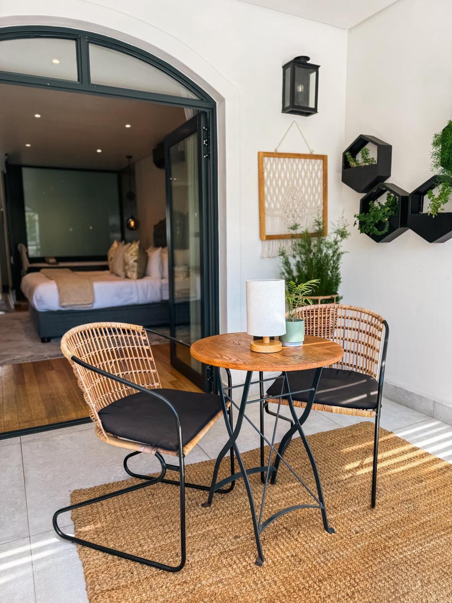 Le Petit Manoir Boutique Hotel Franschhoek Dış mekan fotoğraf